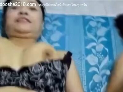 บุญควยจริงๆ ได้เย็ดสาวใหญ่พร้อมกันทีเดียว 2 คน